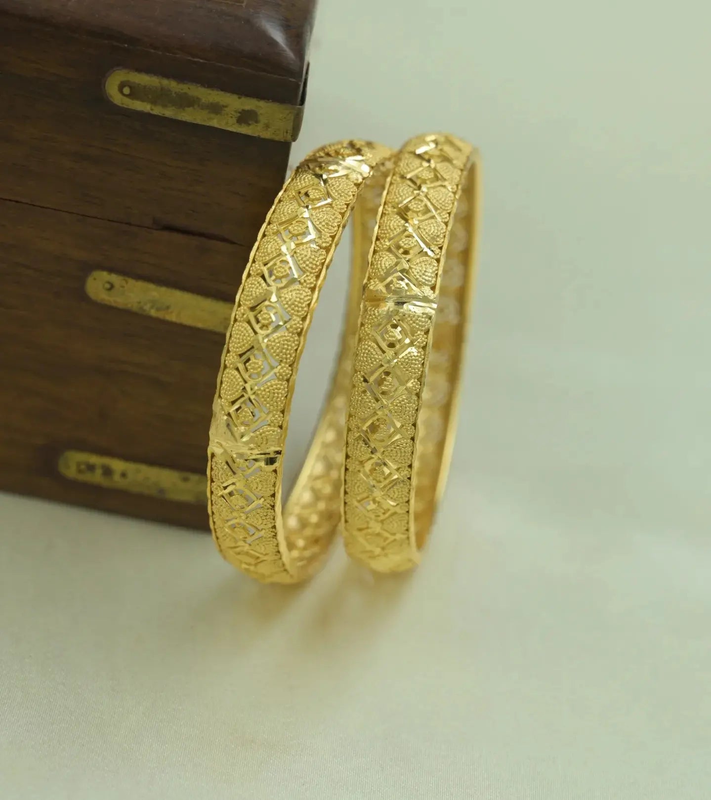 Goldplated Bangles