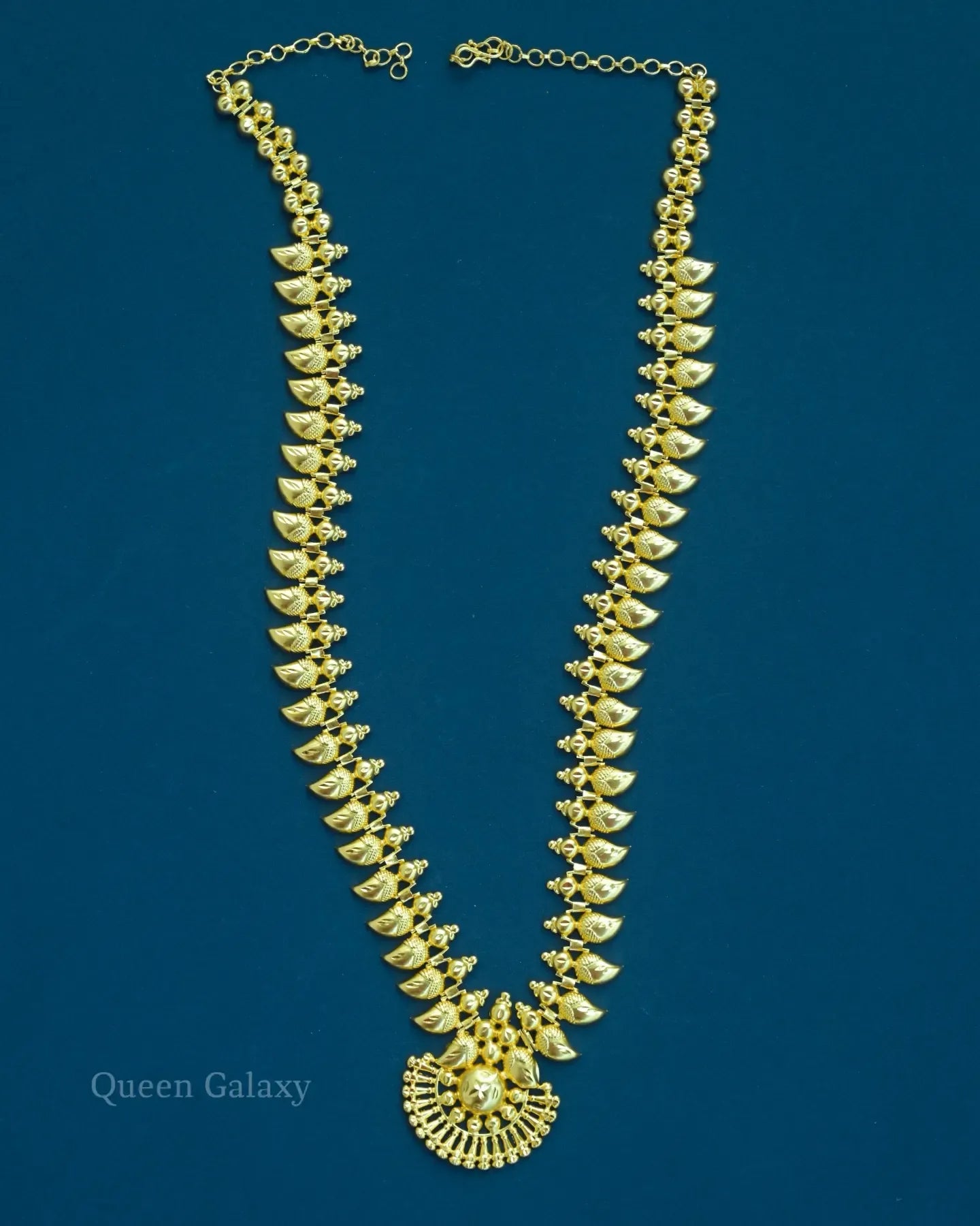 Goldplated Simple Mango Longharam