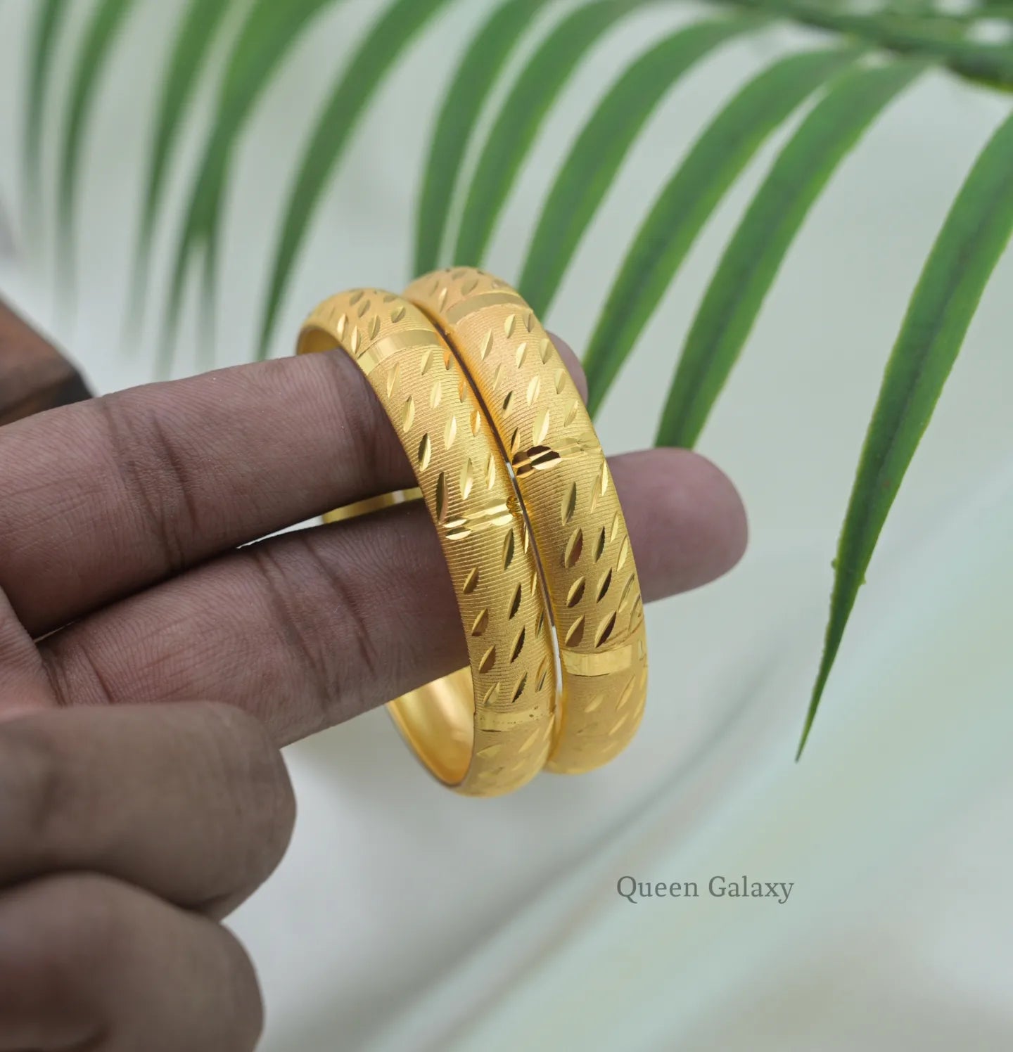 Goldplated Bangles