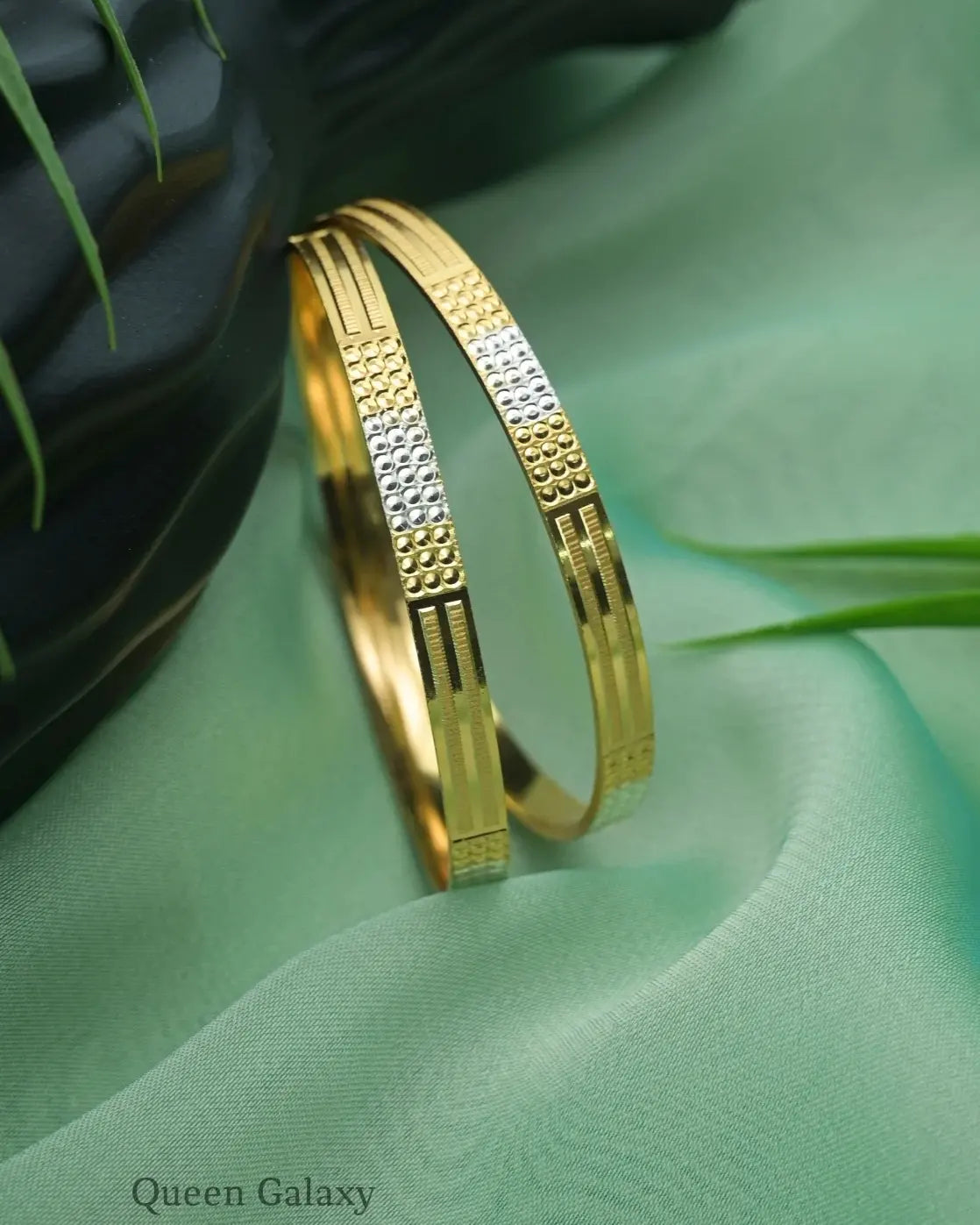 White Goldplated Bangle