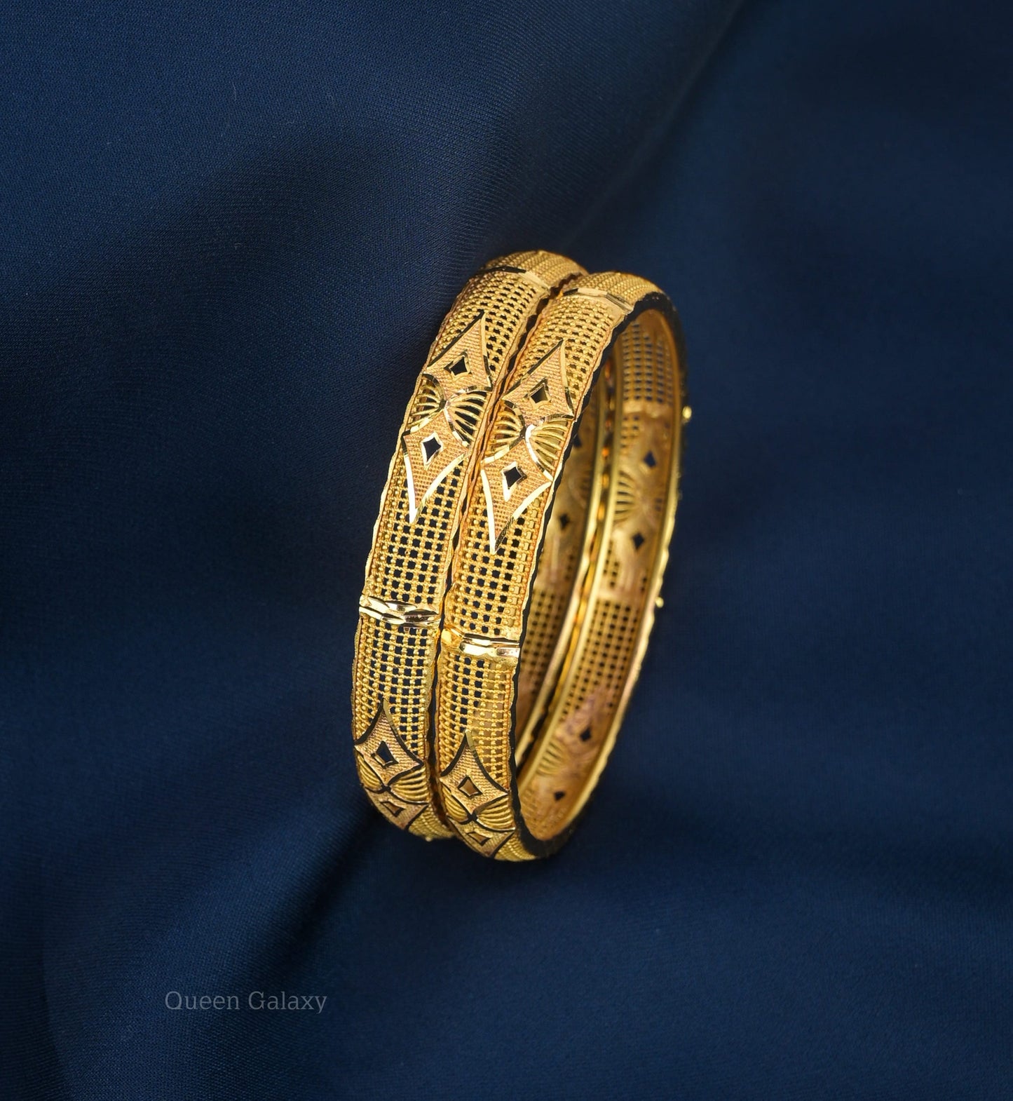 Goldplated Bangle