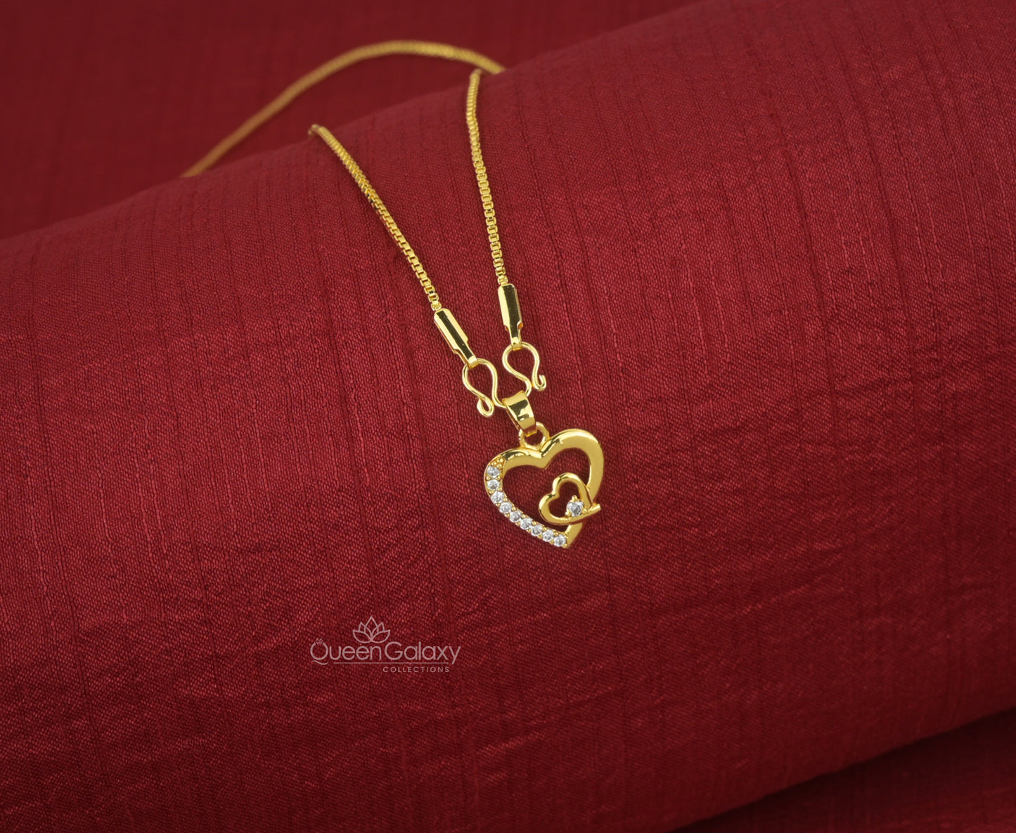 Goldplated Chain With Pendant