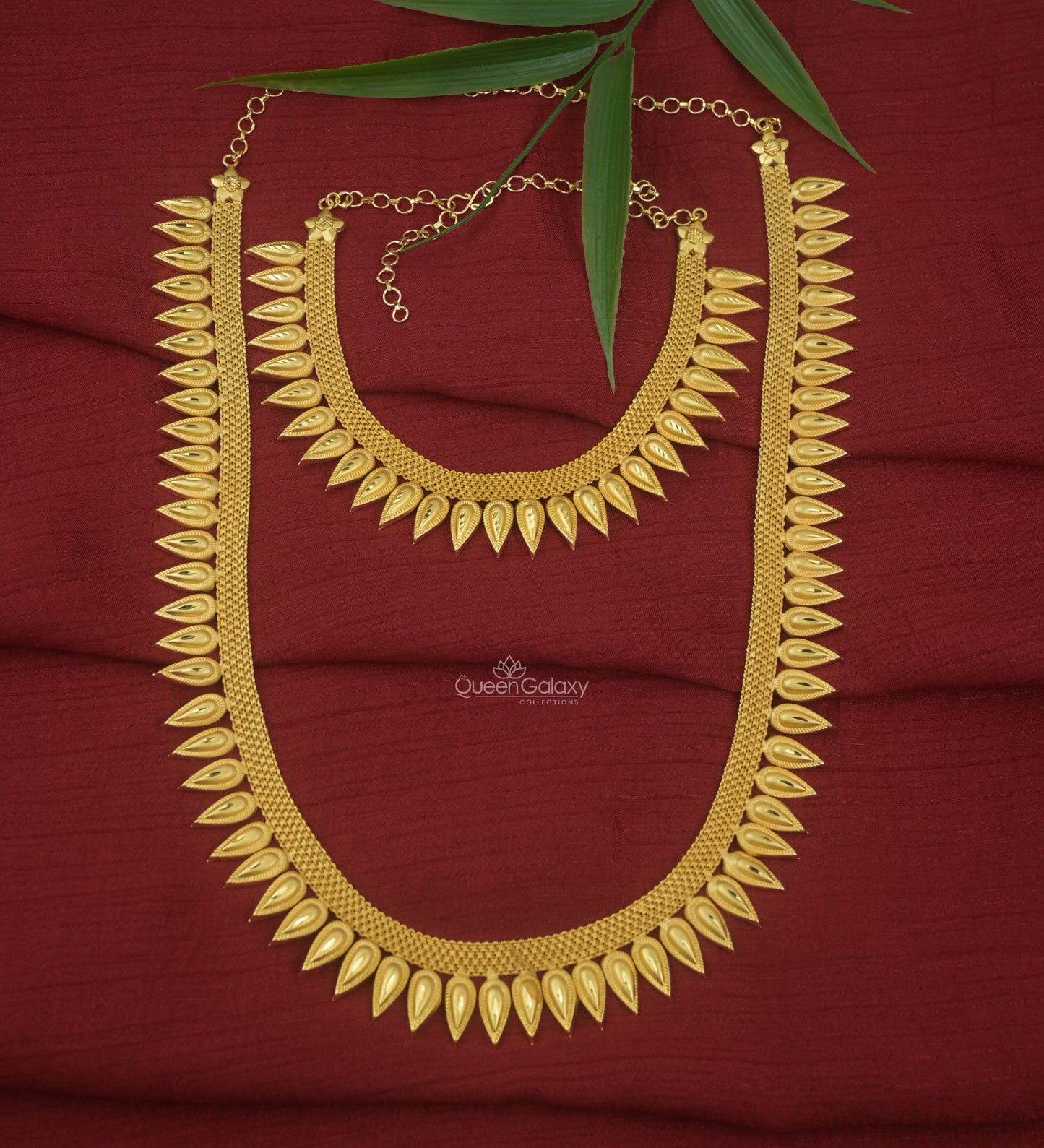 Goldplated Necklace And Longharam