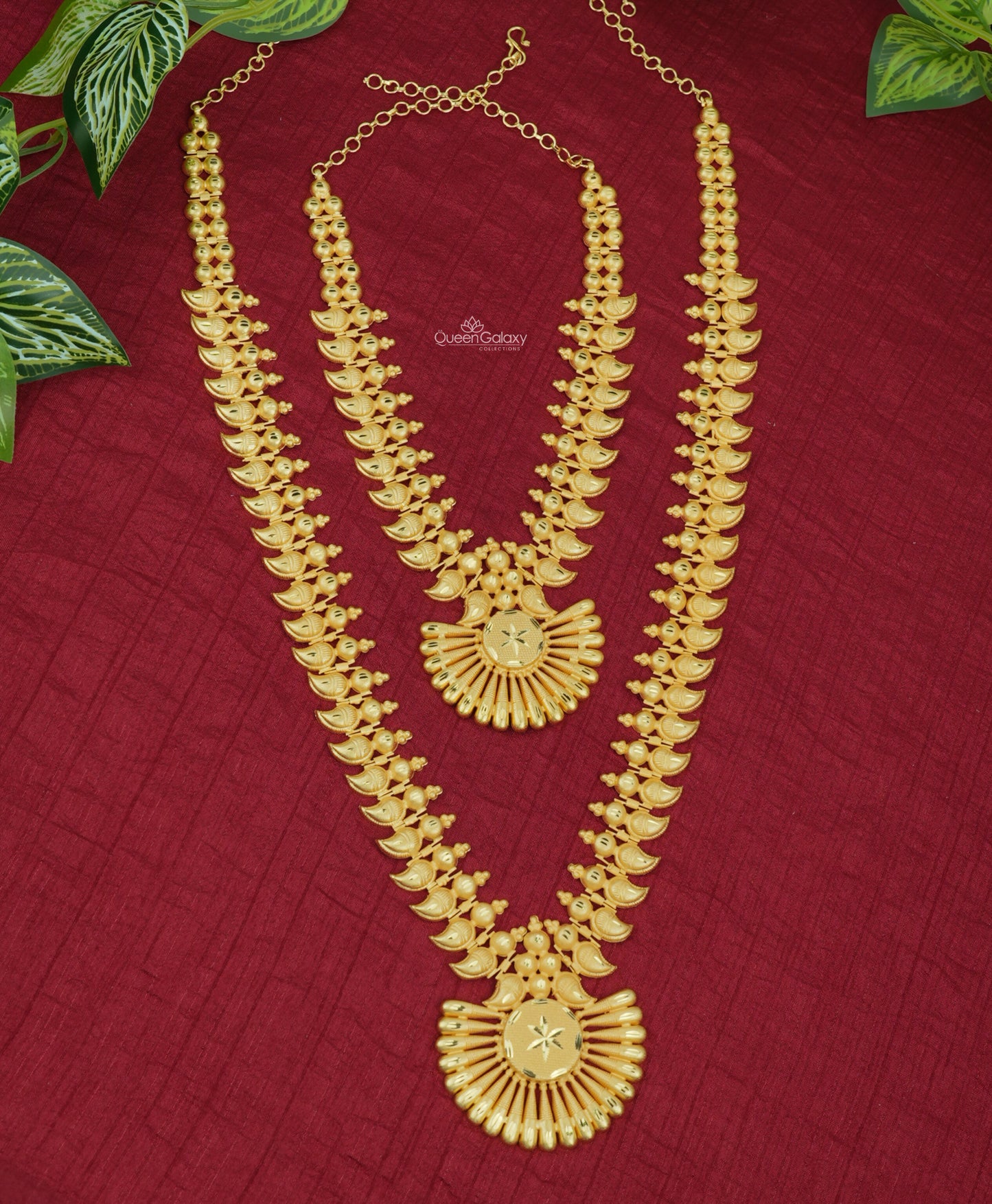 Goldplated Necklace And Longharam