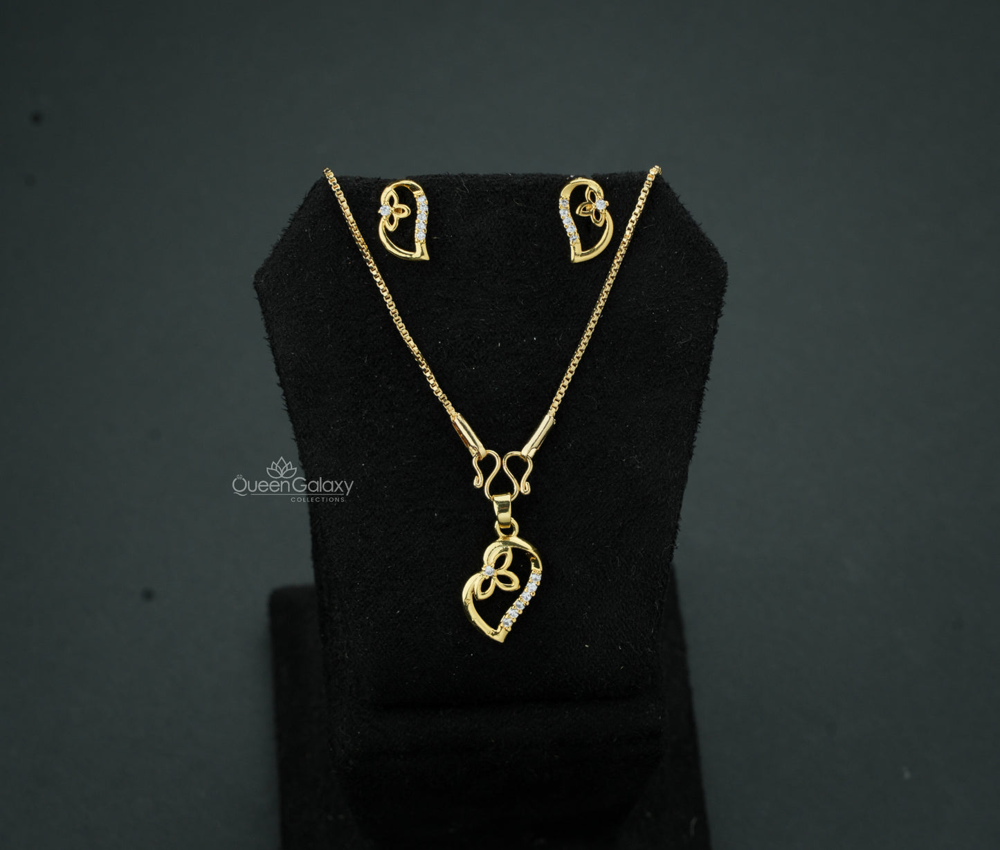 Goldplated Chain With AD Stone Pendant And Stud