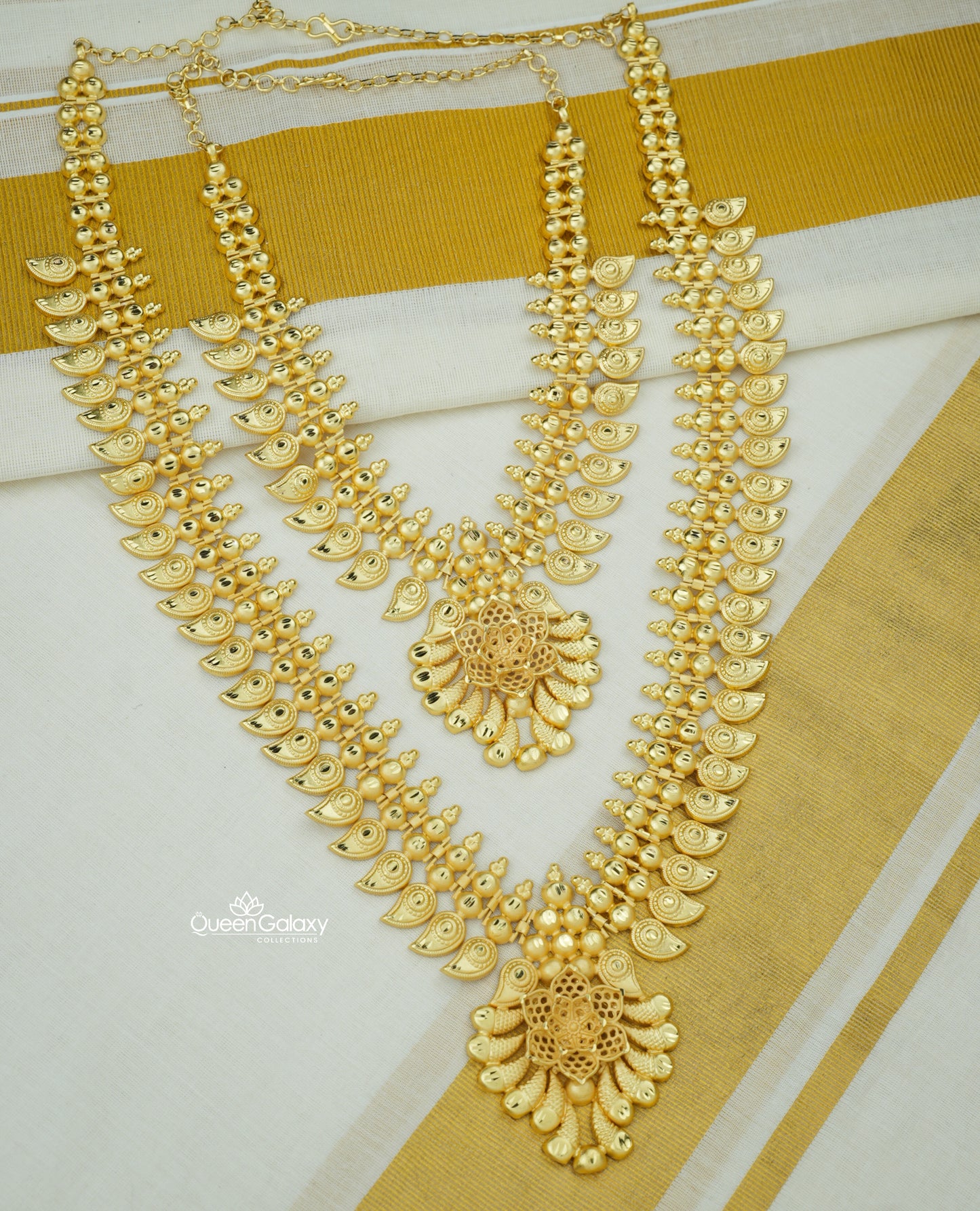 Goldplated Necklace And Longharam