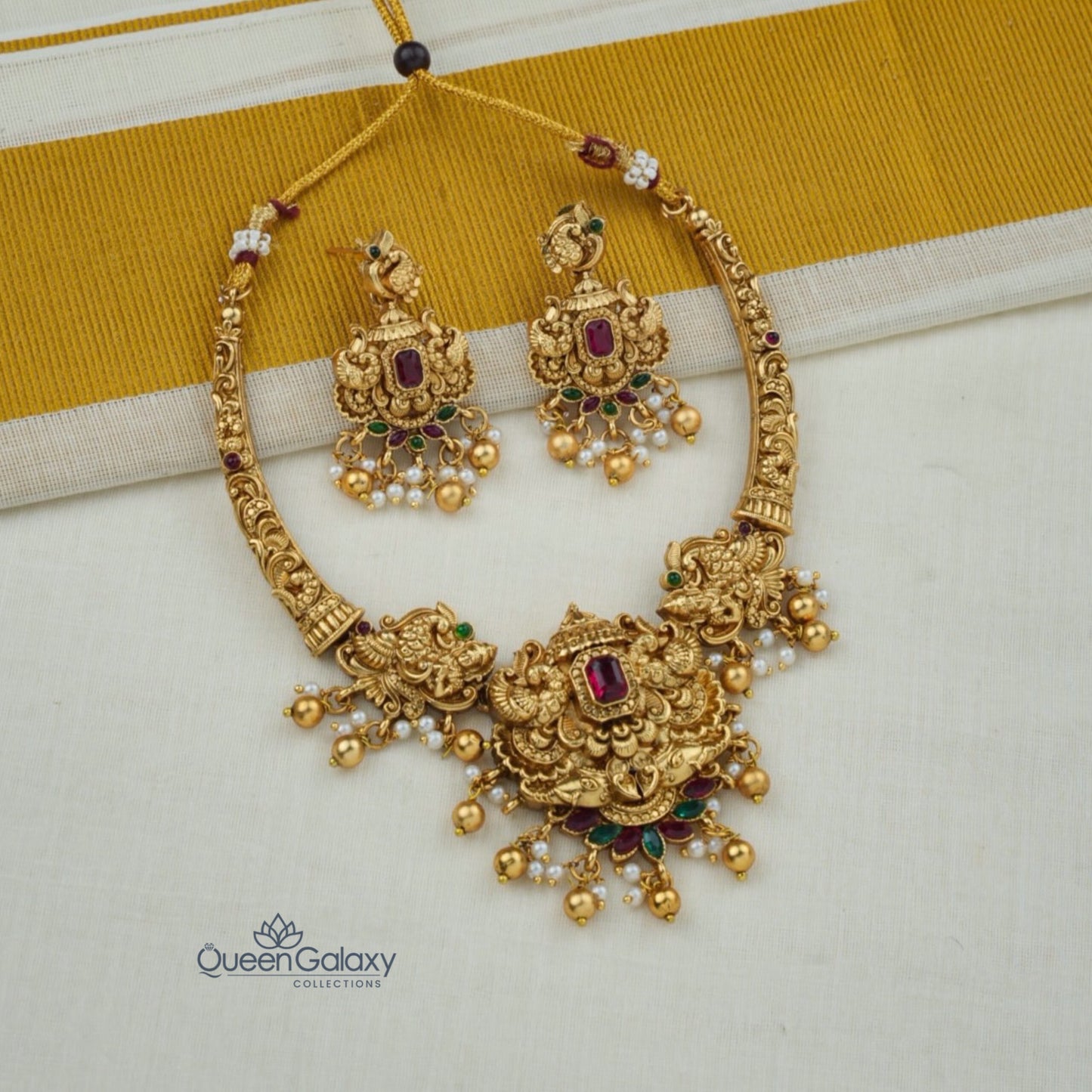 Antique Necklace With Earrings