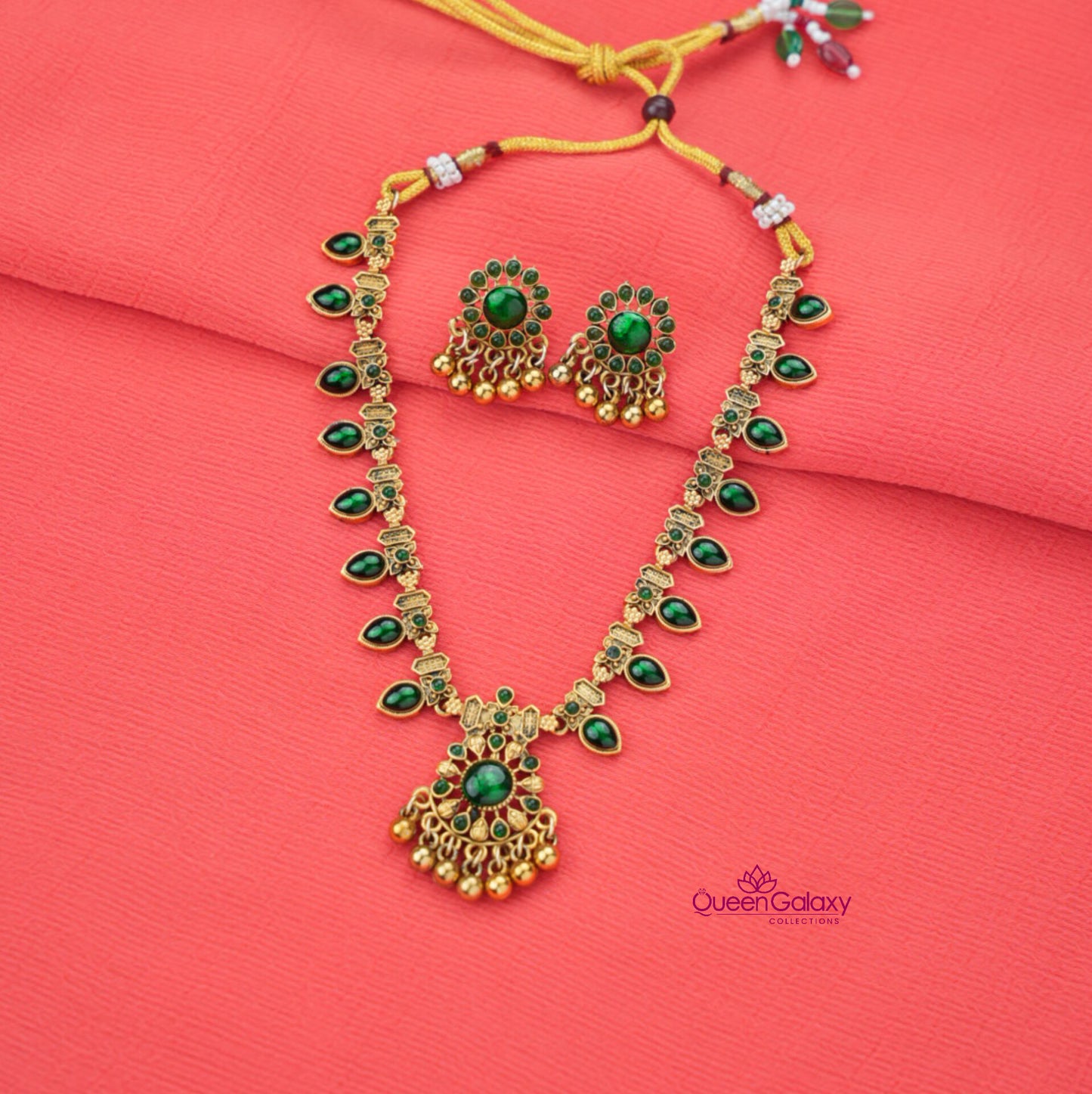 Antique Necklace With Earrings