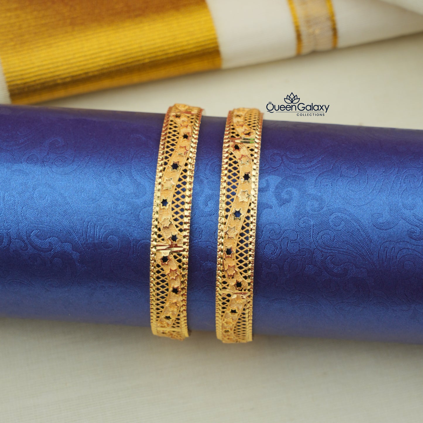 Goldplated Bangles