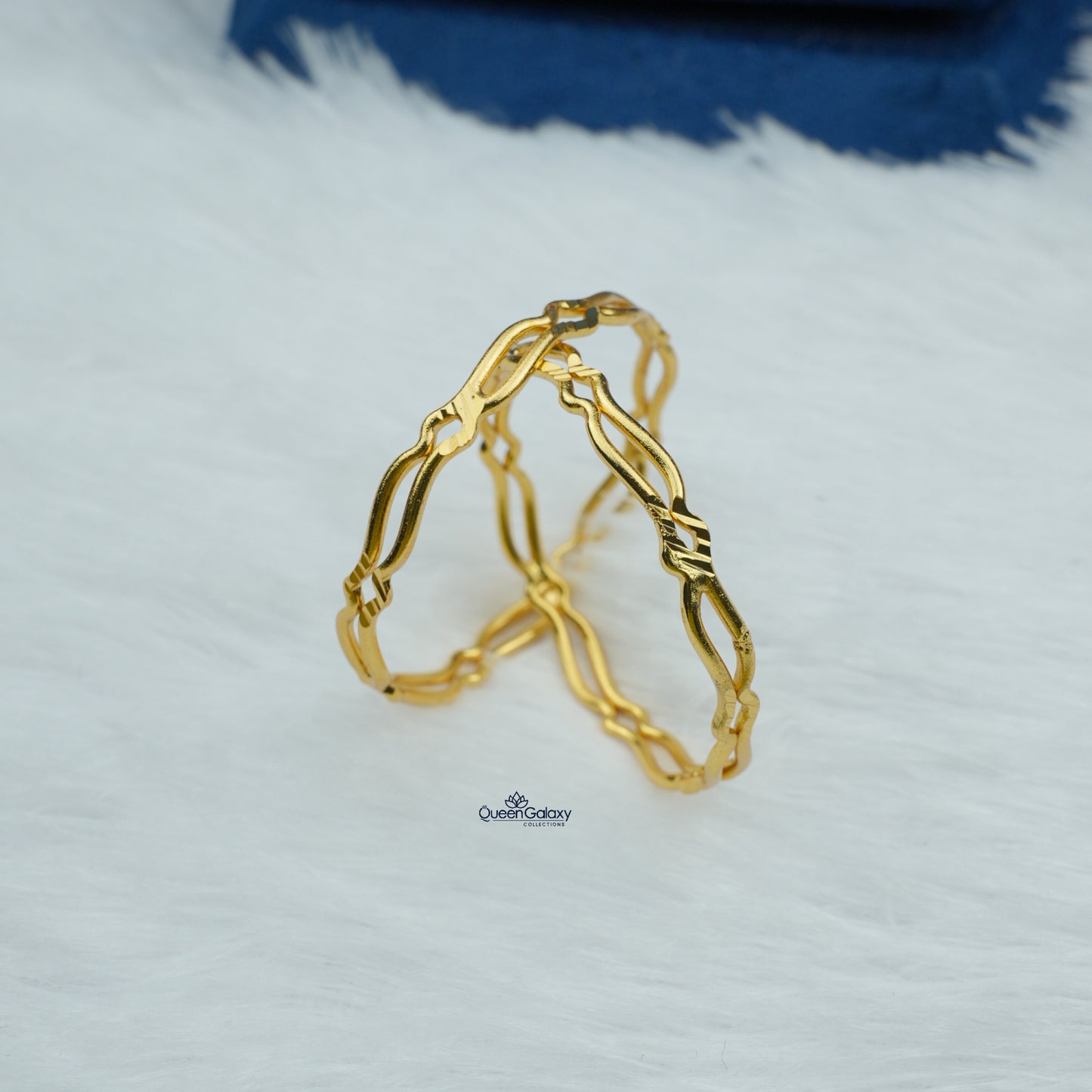 Goldplated Bangles