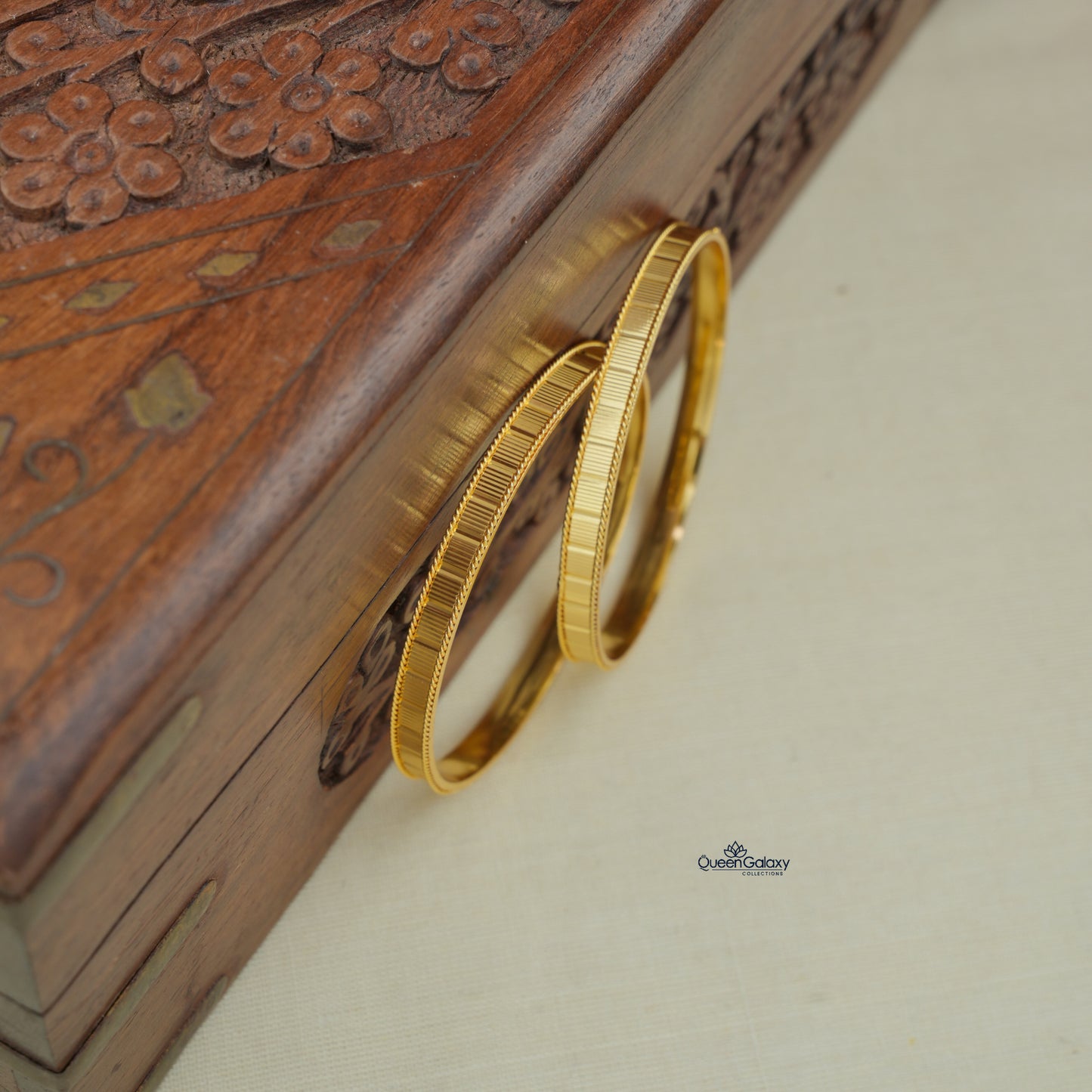 Goldplated Bangles