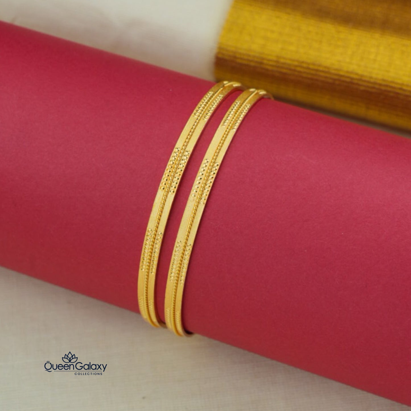 Goldplated Bangles