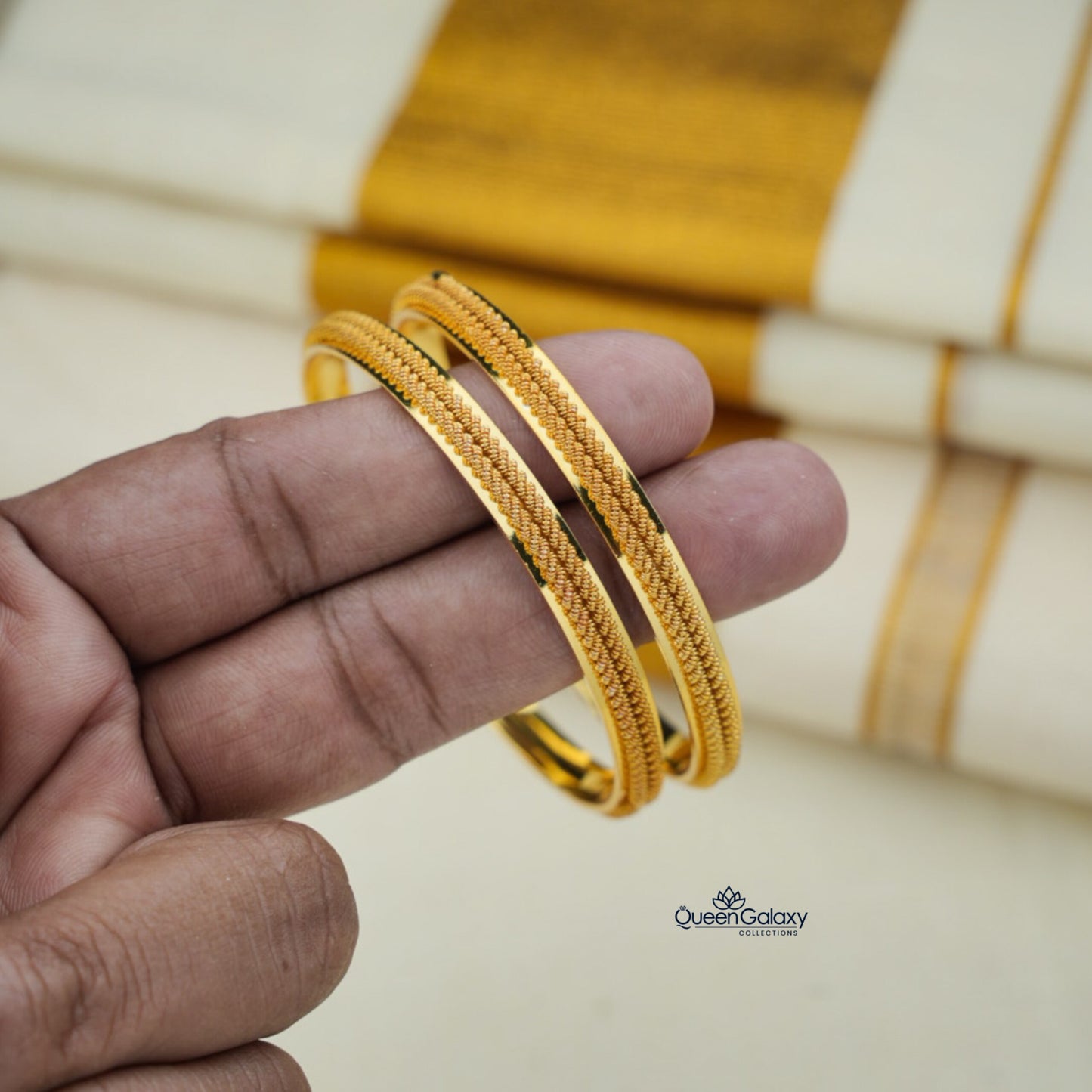 Goldplated Bangles