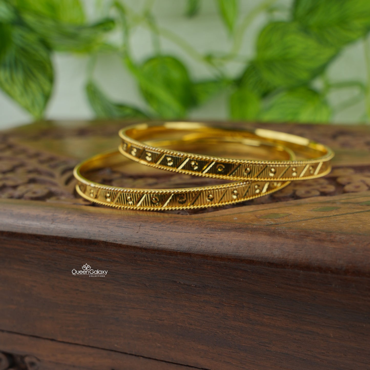 Goldplated Bangles