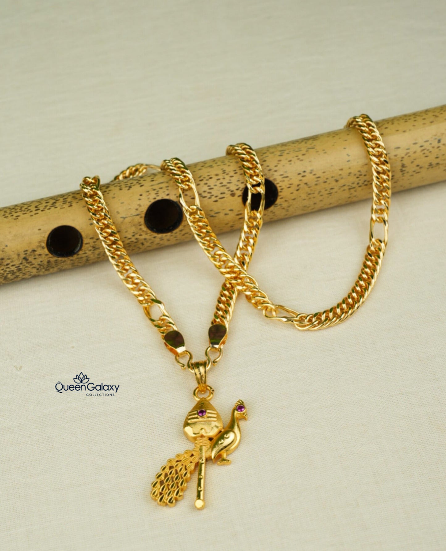 Goldplated Chain With Pendant