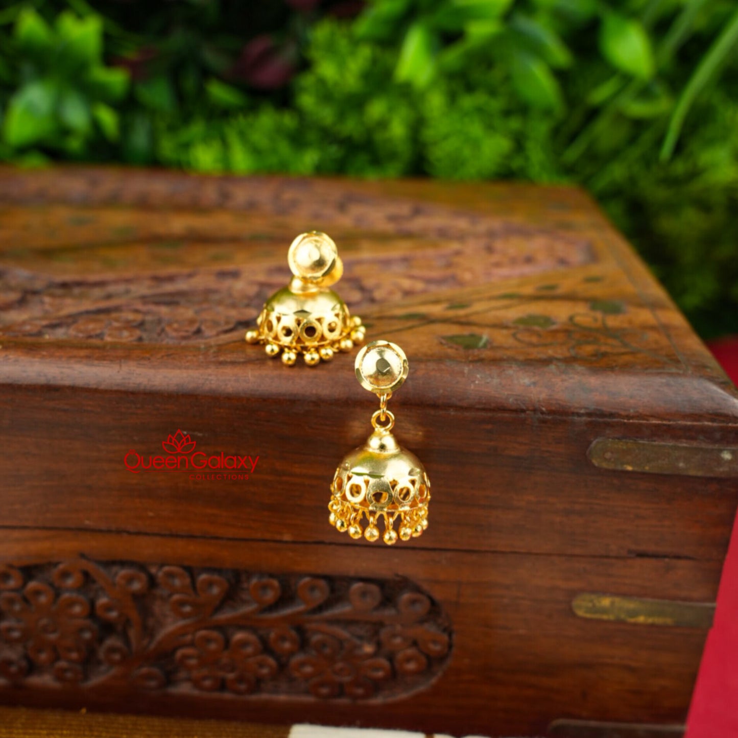 Goldplated Jumka