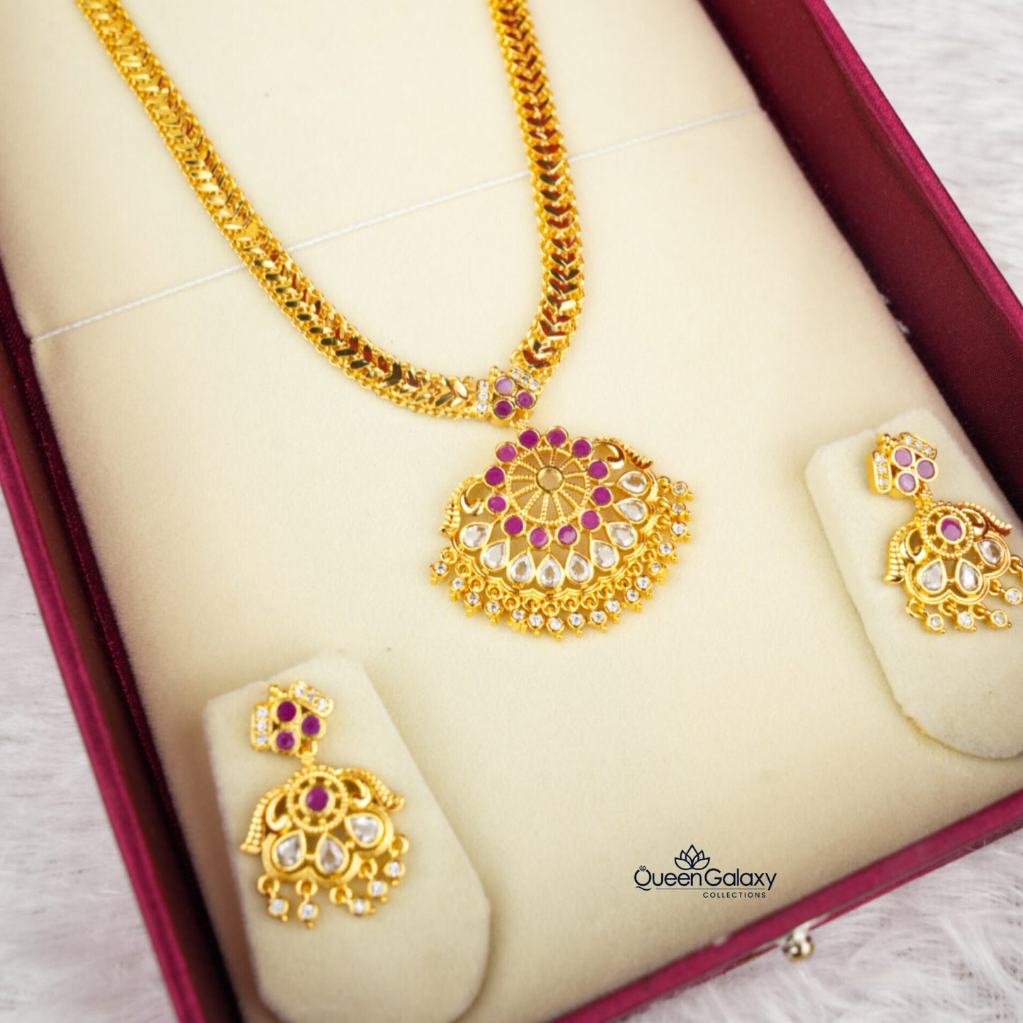 Gold Plated Necklace With Earrings