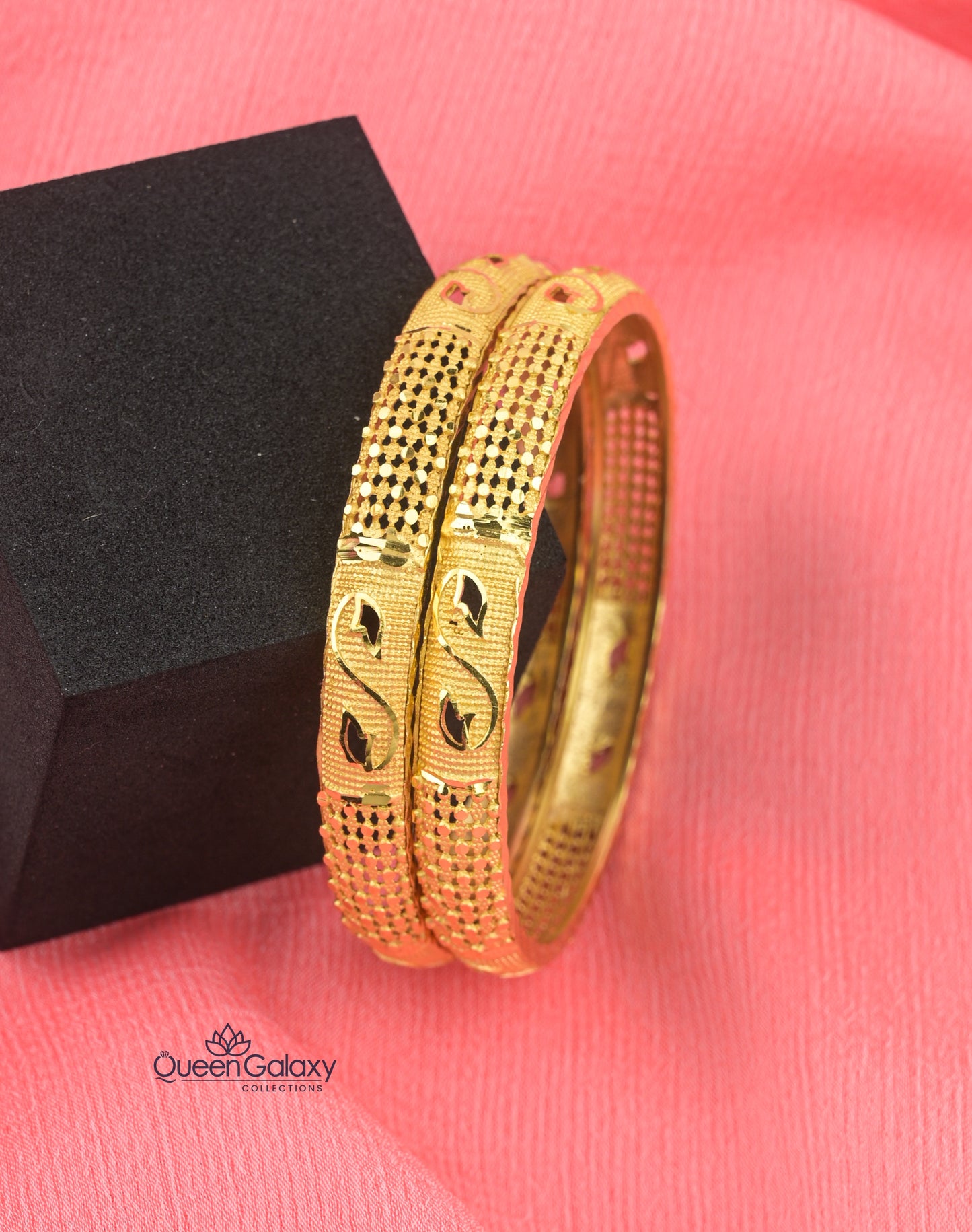 Goldplated Bangle