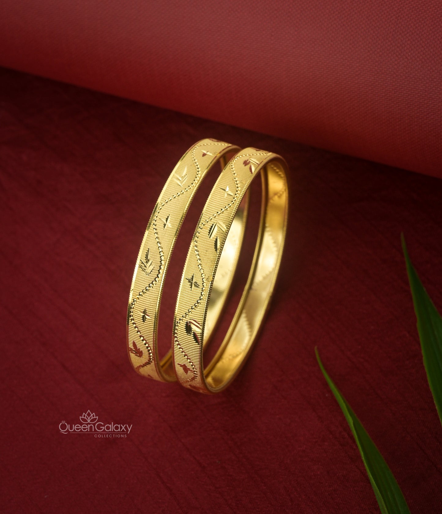 Goldplated Bangles