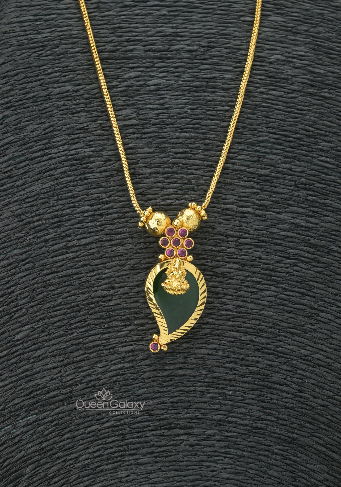 Goldplated Palakka Mango Necklace