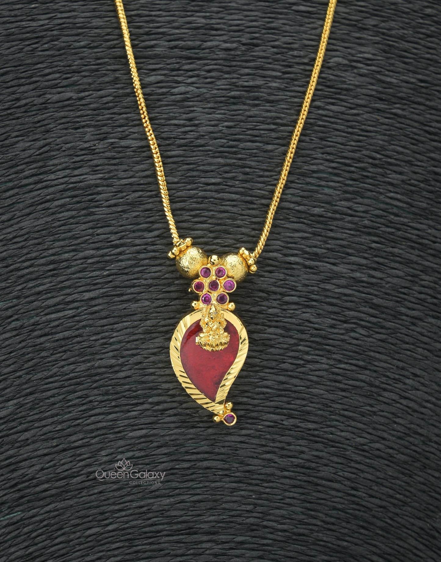 Goldplated Palakka Mango Necklace