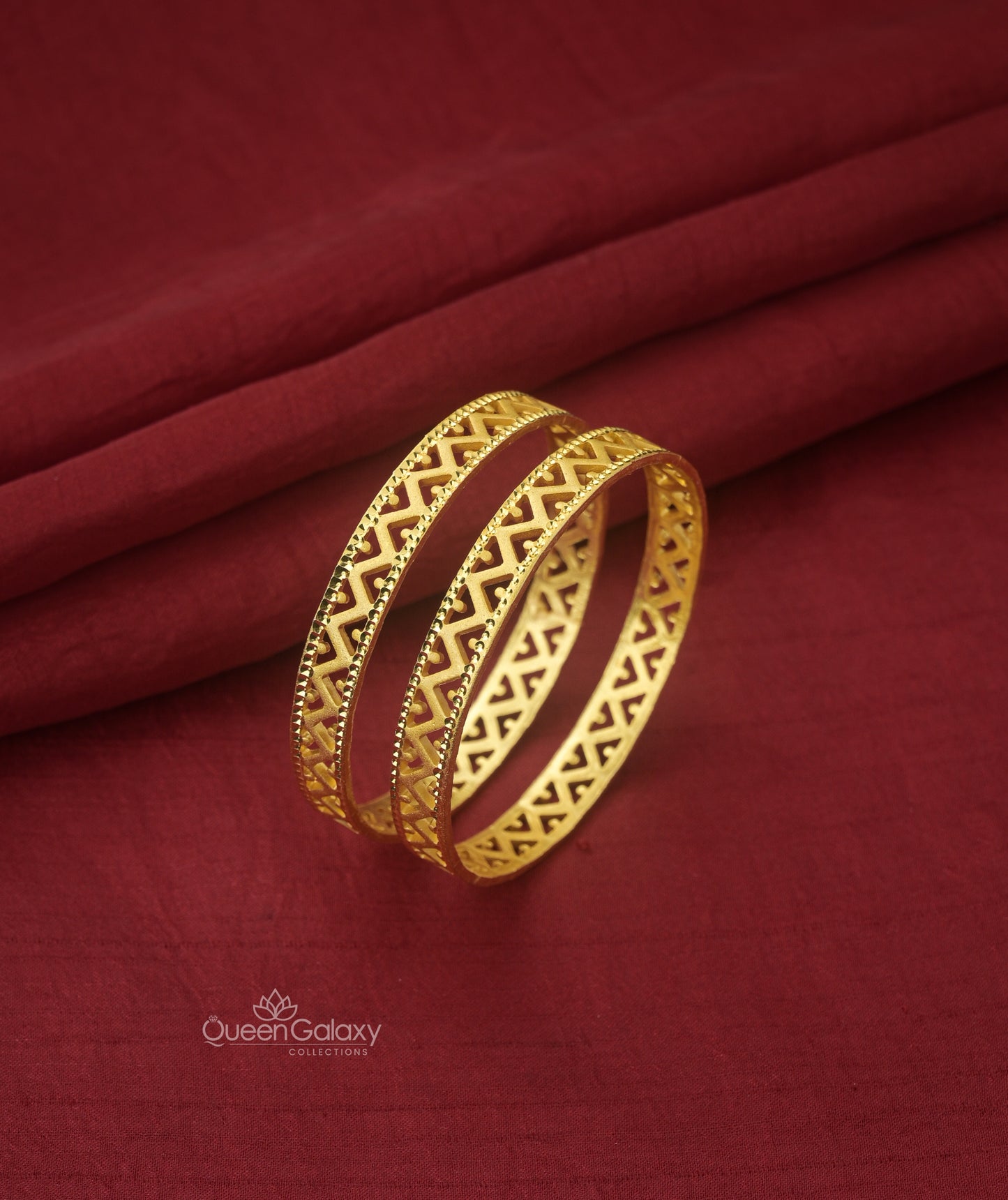 Goldplated Bangles