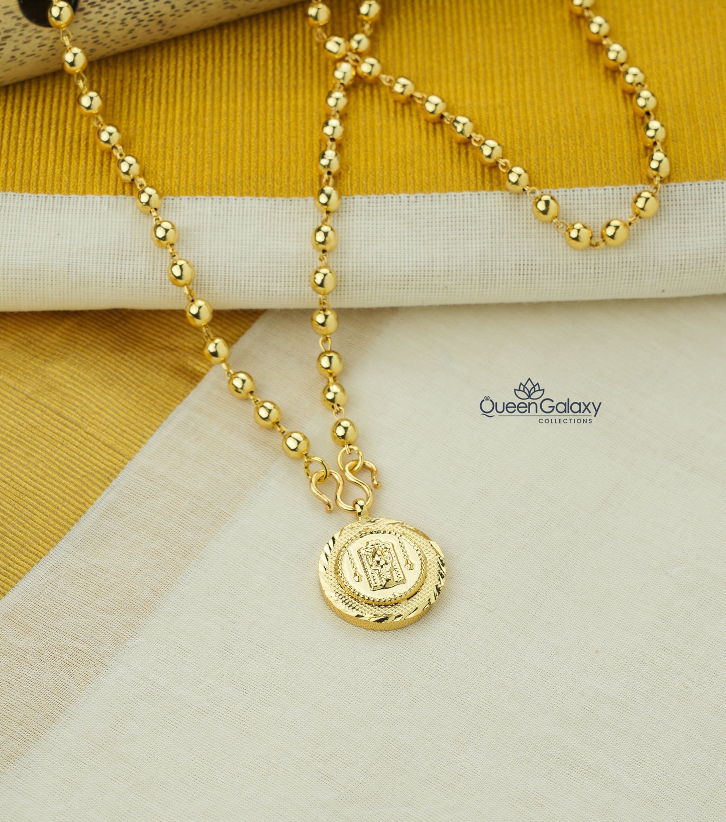Goldplated Chain With Pendant