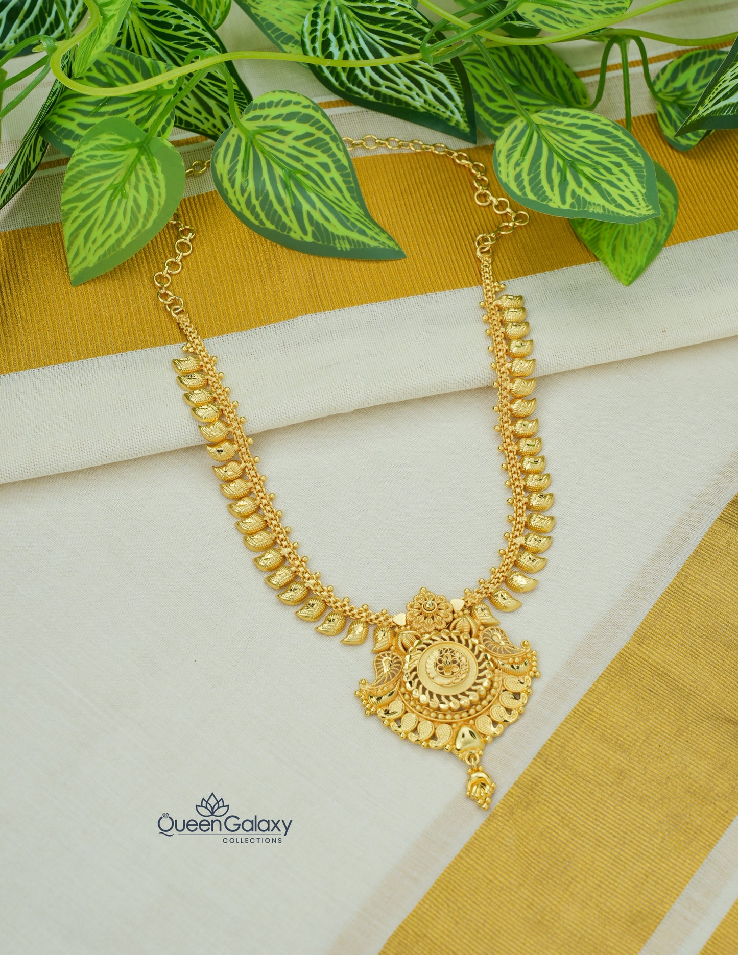 Goldplated Necklace