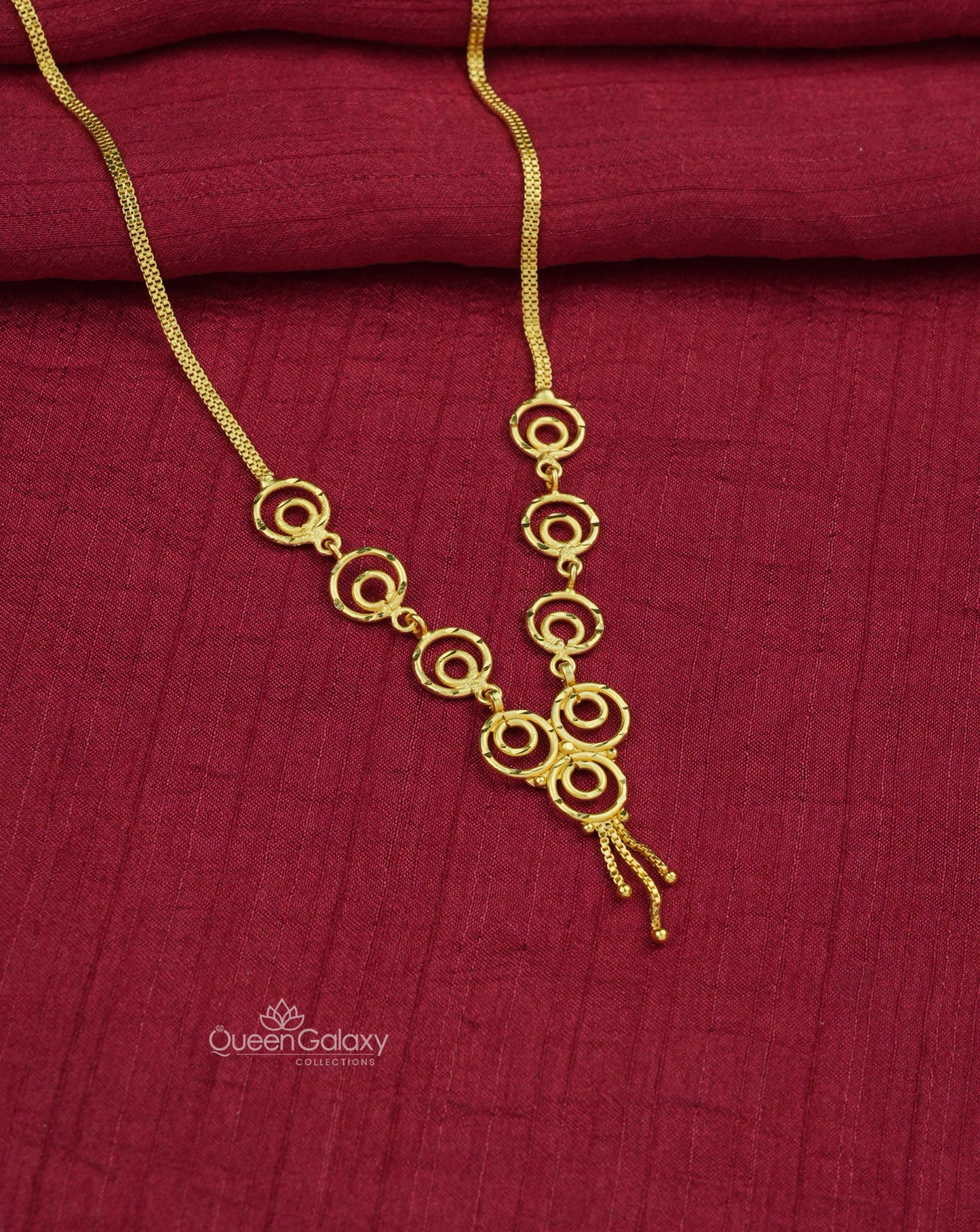 Goldplated Simple Necklace