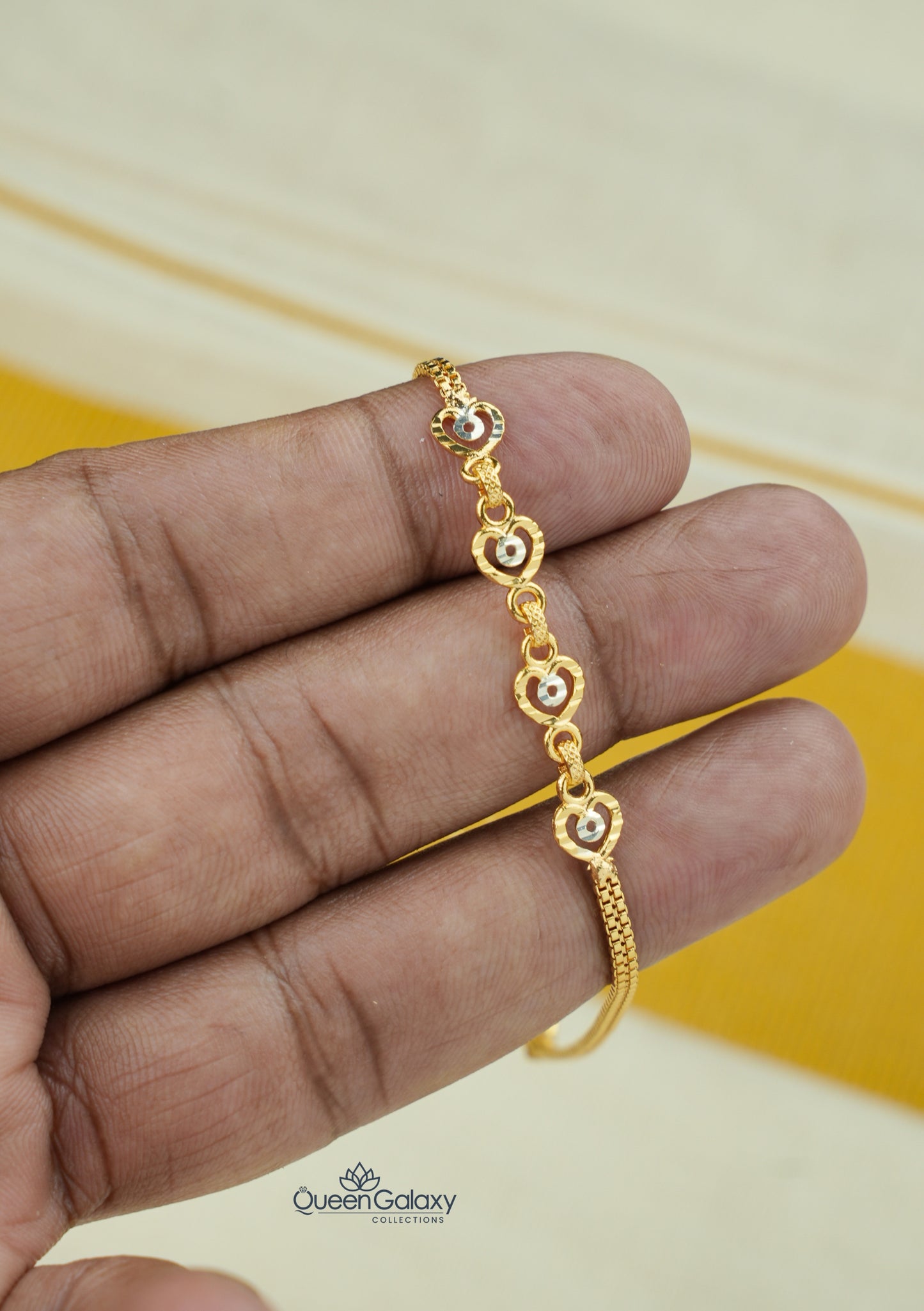 White Goldplated Bracelet