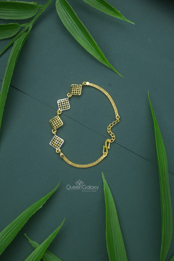 WhiteGoldplated Bracelet