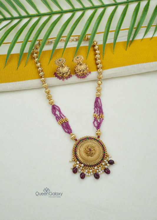 Antique Pearl Necklace With Earrings