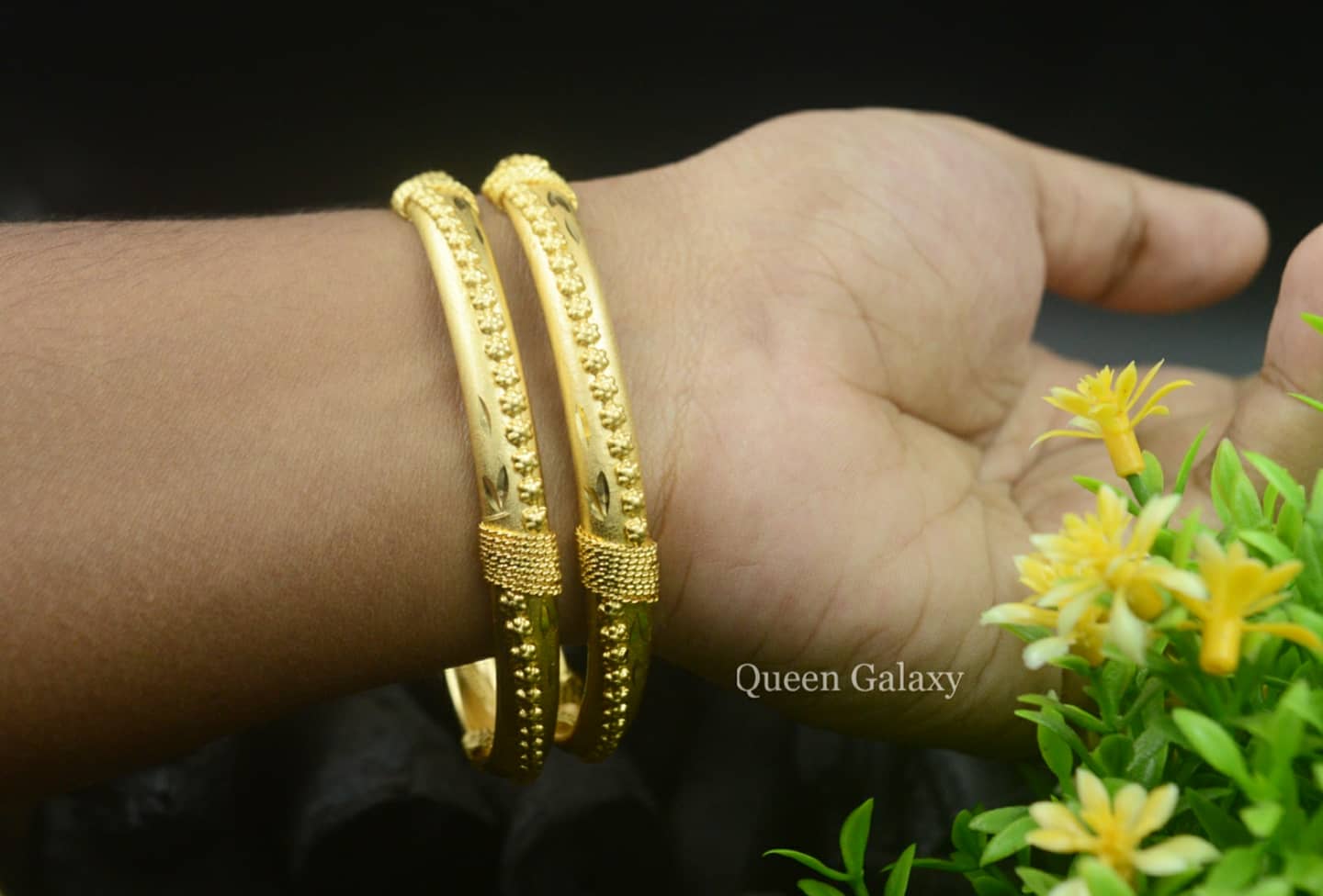 Goldplated Bangles