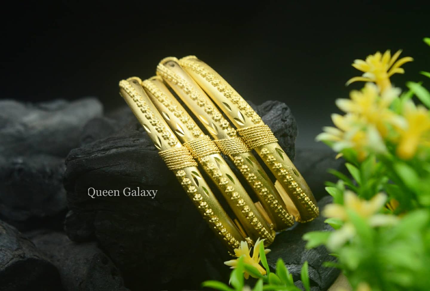 Goldplated Bangles