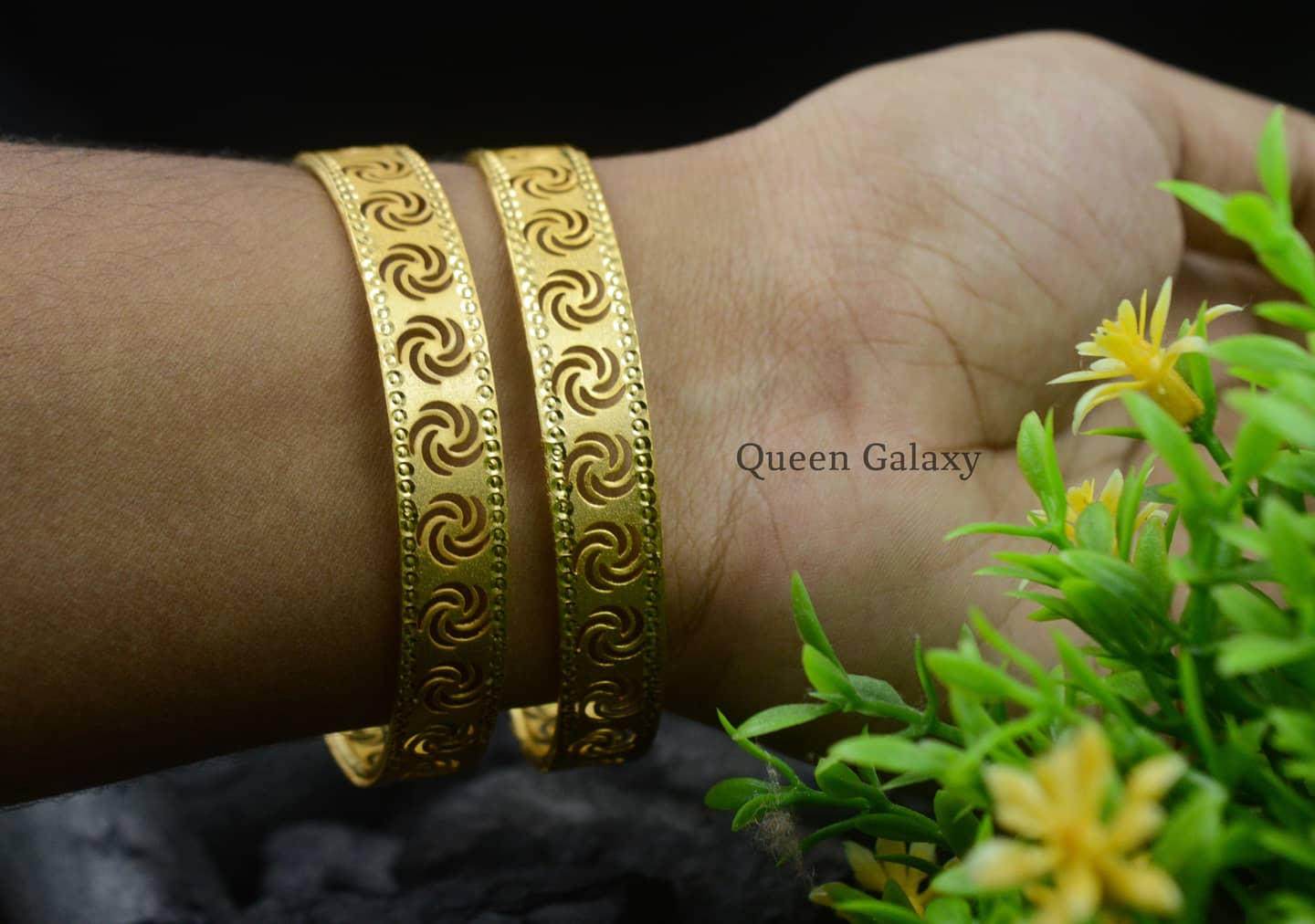 Goldplated Bangles