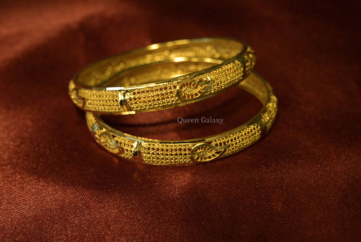 Goldplated Bangles