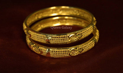 Goldplated Bangles