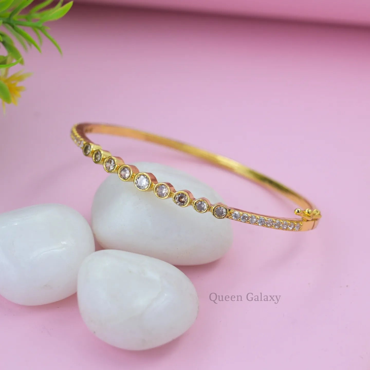 Goldplated AD Stone Lock Bangle