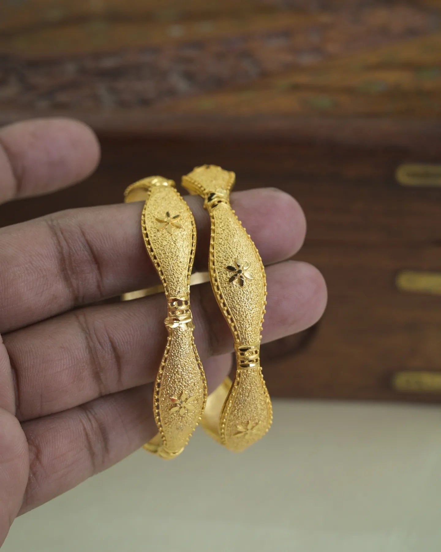 Goldplated Bangles