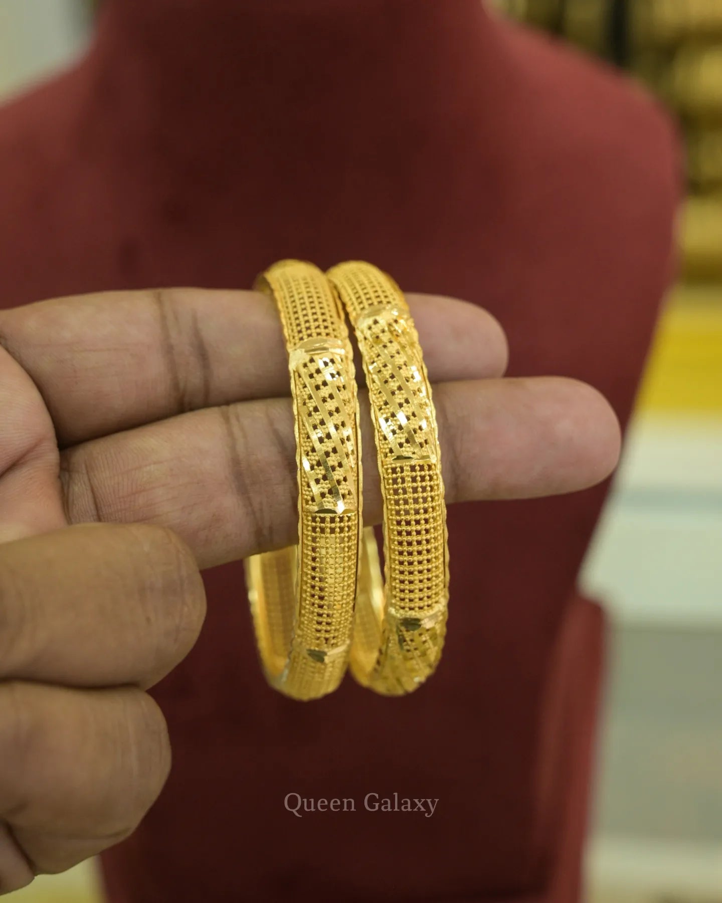 Goldplated Bangles