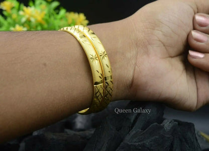 Goldplated Bangles