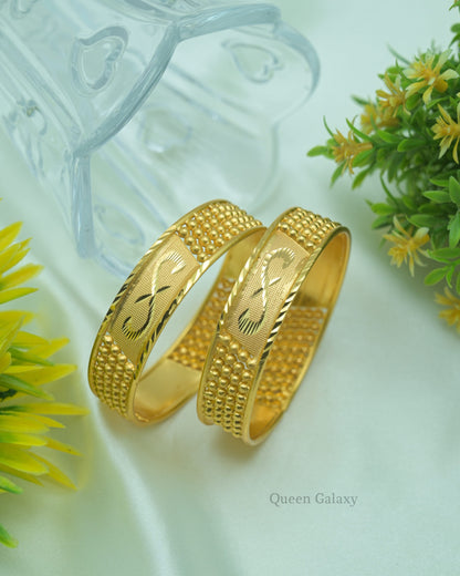 Goldplated Bangels