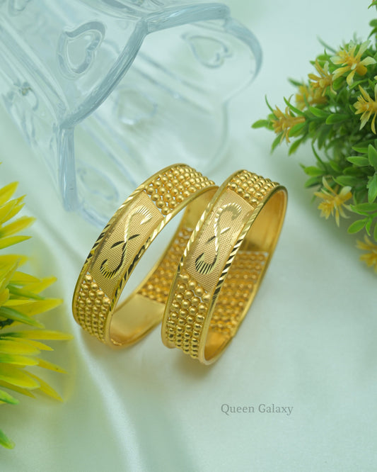 Goldplated Bangels