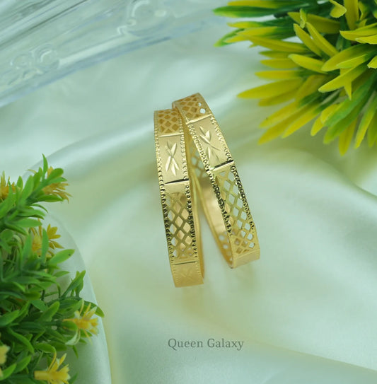 Goldplated Bangles