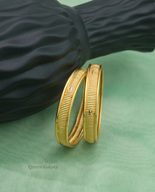 Goldplated Bangles