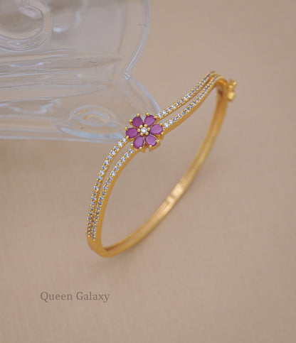 Goldplated AD Stone Lock Bangles