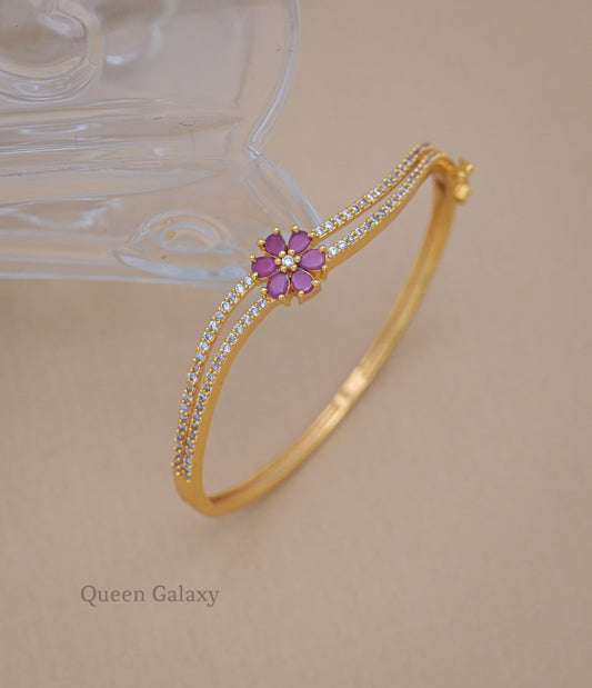 Goldplated AD Stone Lock Bangles