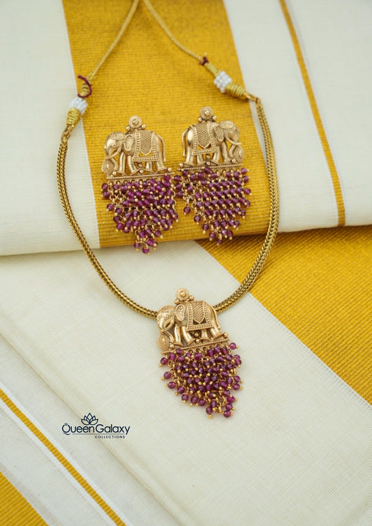 Antique Necklace With Earrings