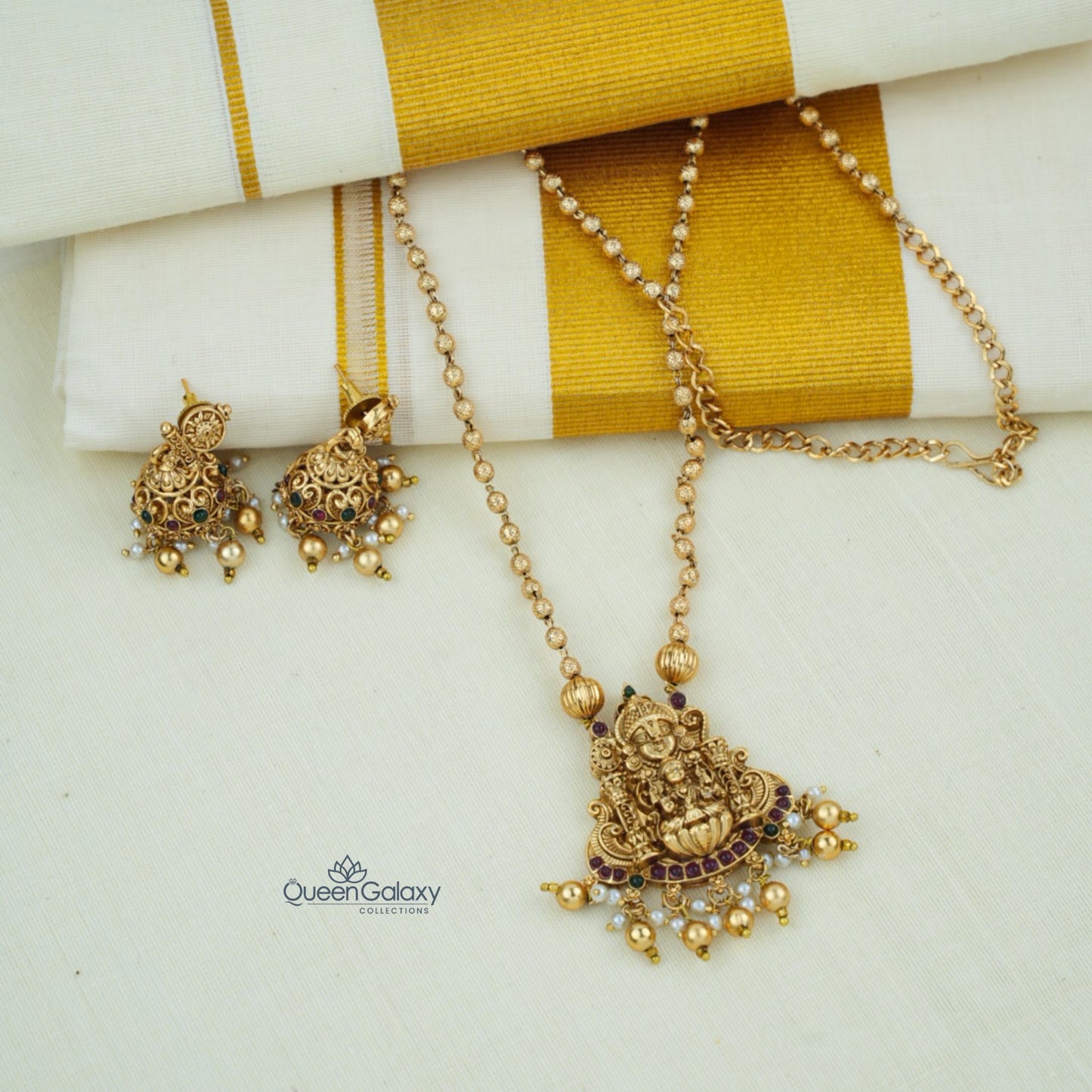 Antique Lakshmi Necklace With Jimikki