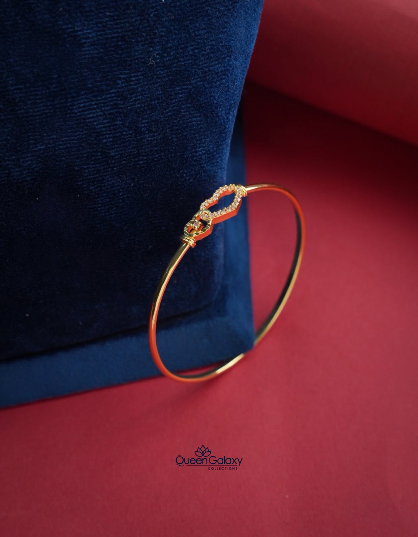 Goldplated Lock Bangles